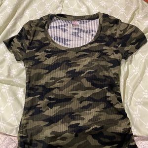 No Bo t shirt never used